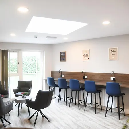 Coach House - 4 Carrick on Shannon